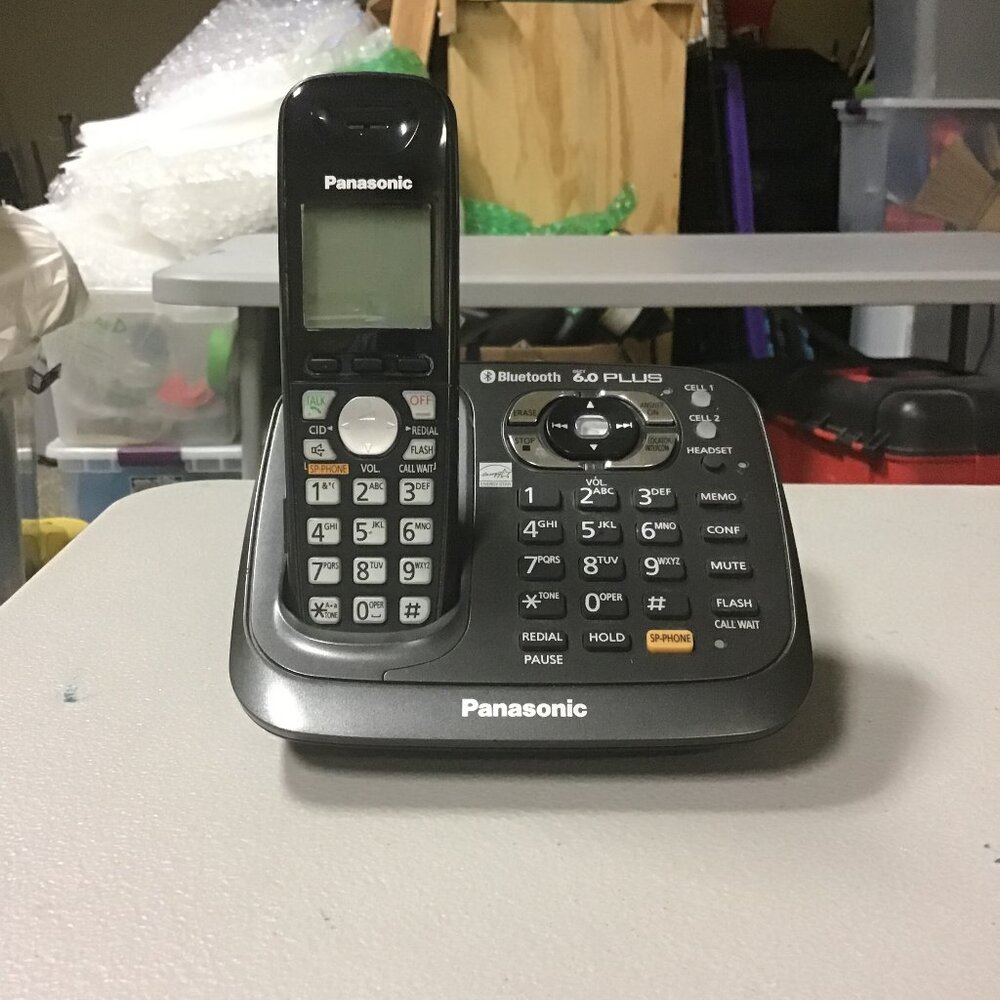 Pansonic KX-TGA51 Landline Phone-Used, But In Great Condition